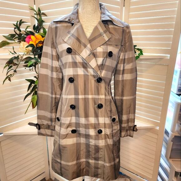 BURBERRY BRIT LONDON TRENCH COAT SIZE 4